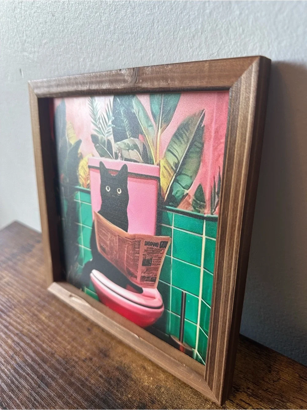 Framed Wooden Cat Bathroom Art Black Cat w/ Pink & Green Vibrant Background NWT - Picture 2 of 3